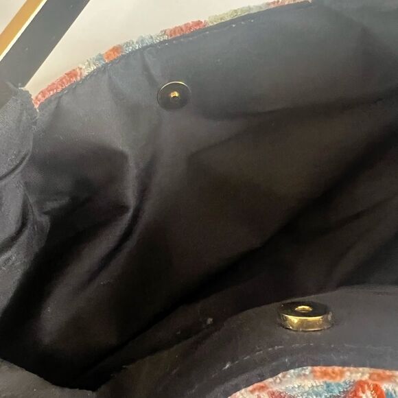 Flame stitch Clutch Gold Bar Handle Tapestry Style Evening Clutch magnetic - Picture 6 of 8